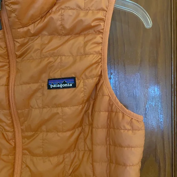 Patagonia Nano Puff Vest - Picture 4 of 12